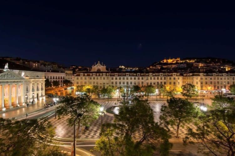 Square at nighttime
